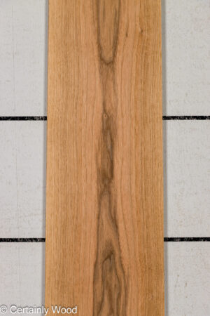1/10 WALNUT 26111-1C