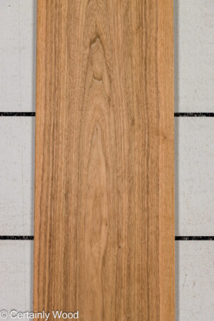 1/10 WALNUT 26111-2A